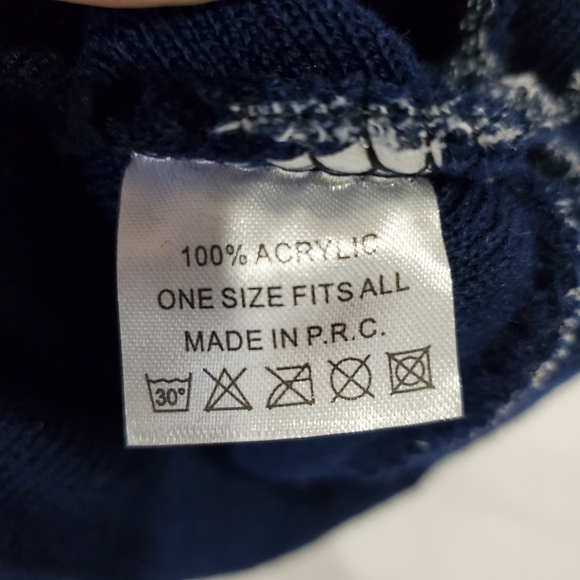 New York Giants Beanie One Size Blue Red NFL Football Embroidered Pom Pom Knit - Picture 5 of 5